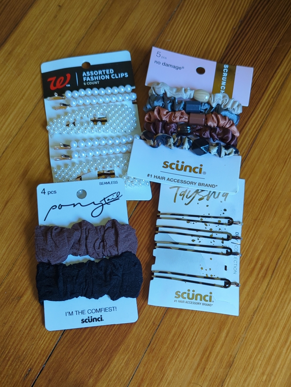 Free With Purchase MWT Mixed Hair Accessory Set in Brown, Black, Pearl, Blue